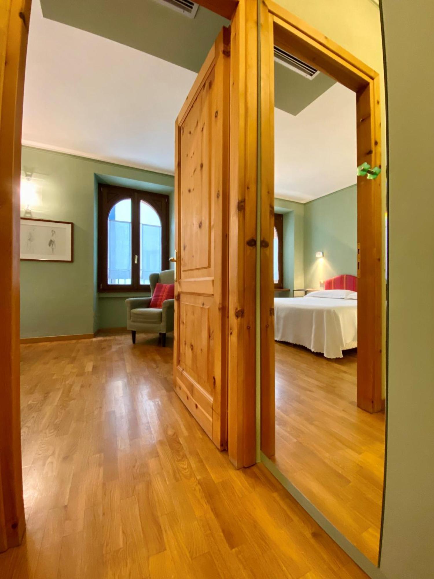 La Locanda Del Notaio Pellio Intelvi Exterior foto
